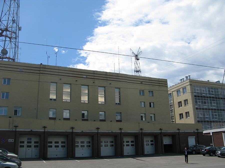 Здание Приволжского регионального центра МЧС.